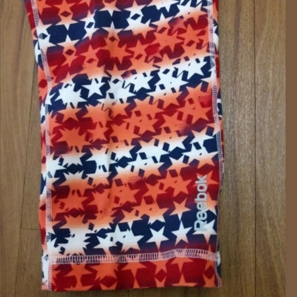 Reebok Capri Yoga Leggings Red White Blue Stars - Picture 4 of 8